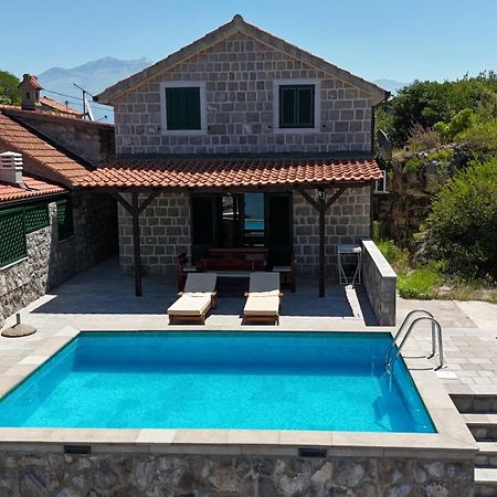 Apartments Kovinic تيفات المظهر الخارجي الصورة